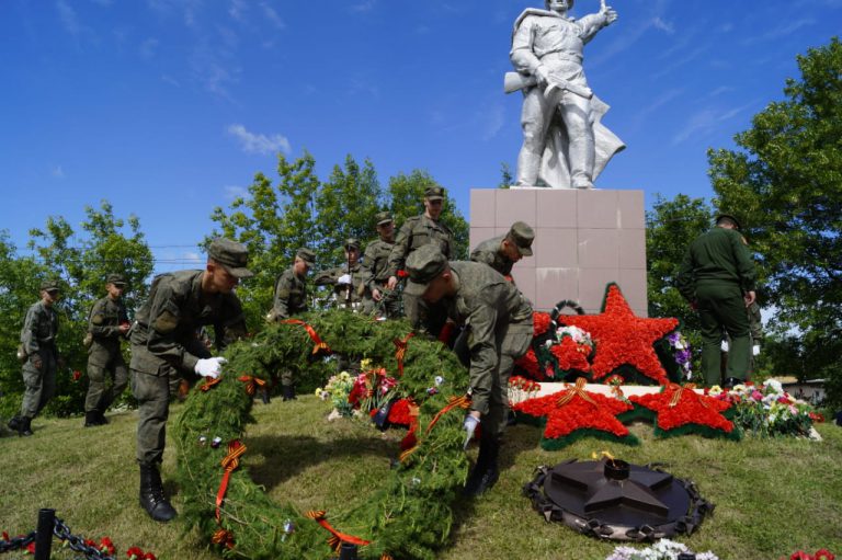 Фон на митинг 22 июня